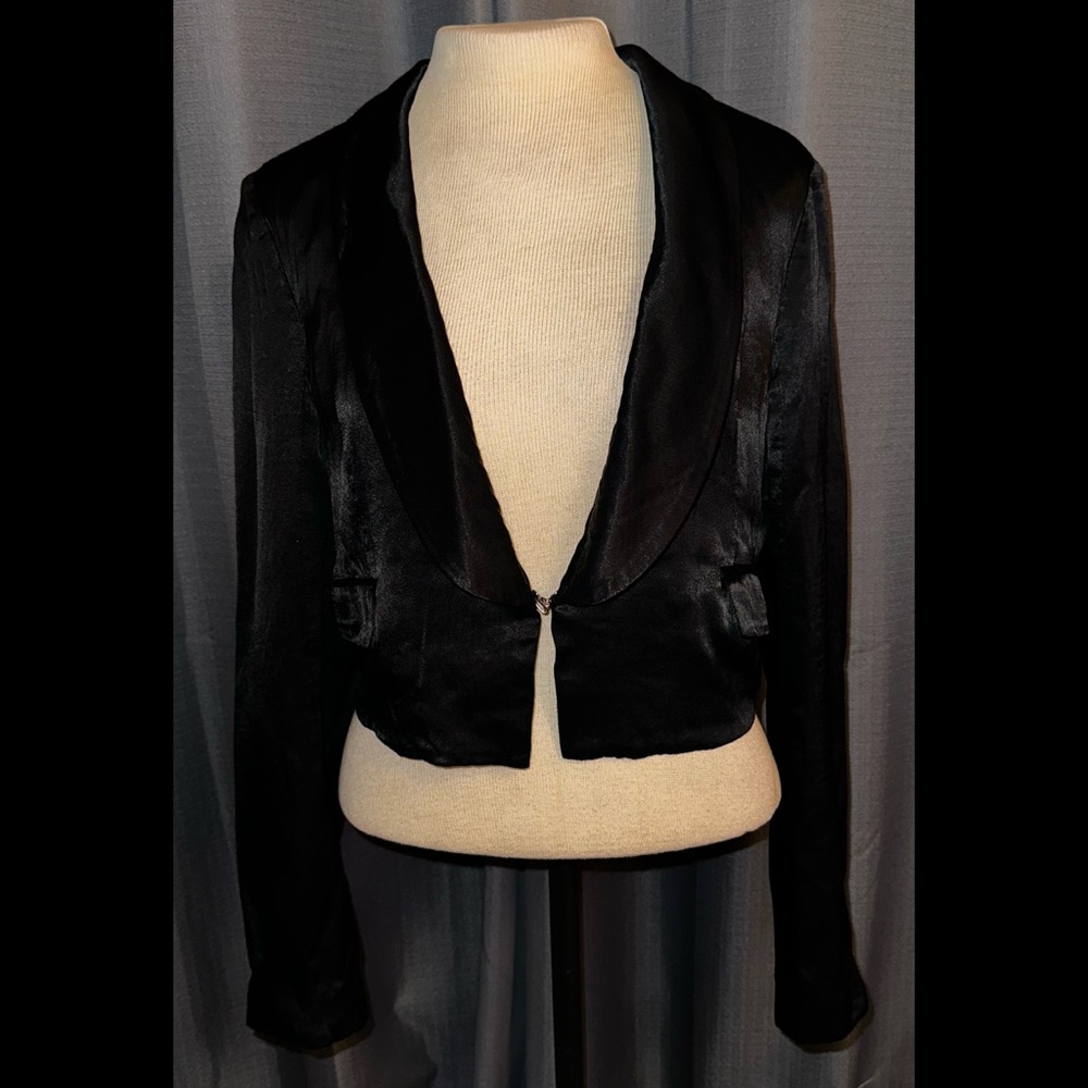 Free People ‘Deena’ Cropped Blazer Rhinestone Fringe Black Satin Blazer M EUC - Picture 3 of 10